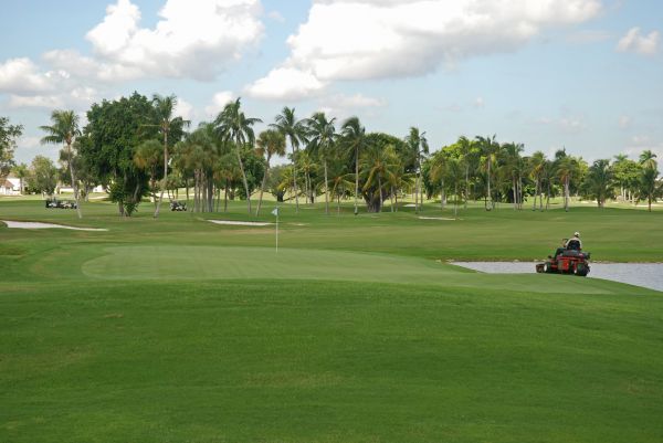 Golf Course Maintenance in Rockledge